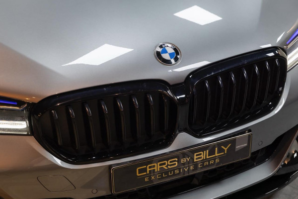 BMW 5 Serie Touring 520i M PAKKET|AUT|LEDER|CLIMATE|FULL