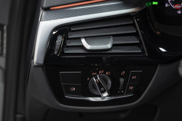 BMW 5 Serie Touring 520i M PAKKET|AUT|LEDER|CLIMATE|FULL