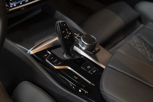 BMW 5 Serie Touring 520i M PAKKET|AUT|LEDER|CLIMATE|FULL
