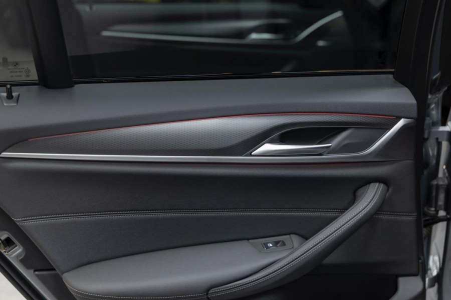 BMW 5 Serie Touring 520i M PAKKET|AUT|LEDER|CLIMATE|FULL