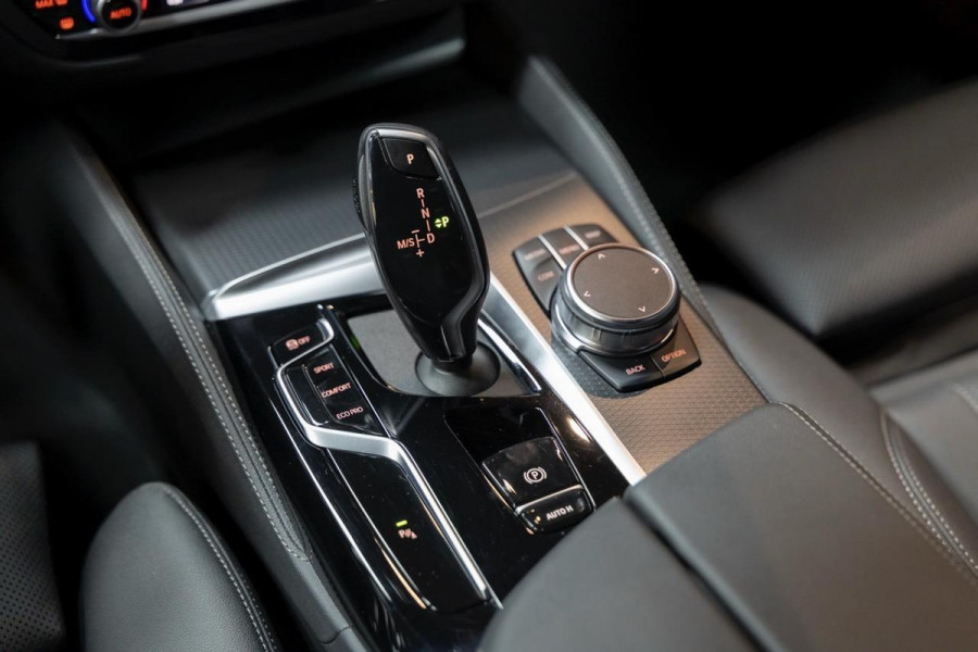 BMW 5 Serie Touring 520i M PAKKET|AUT|LEDER|CLIMATE|FULL