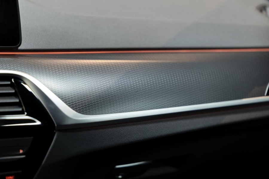 BMW 5 Serie Touring 520i M PAKKET|AUT|LEDER|CLIMATE|FULL