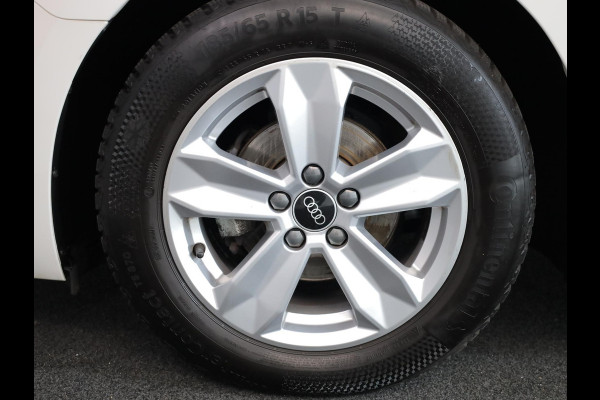 Audi A1 Sportback 25 TFSI Pro Line 95 pk | Navigatie via App | Parkeersensoren achter | Cruise control |