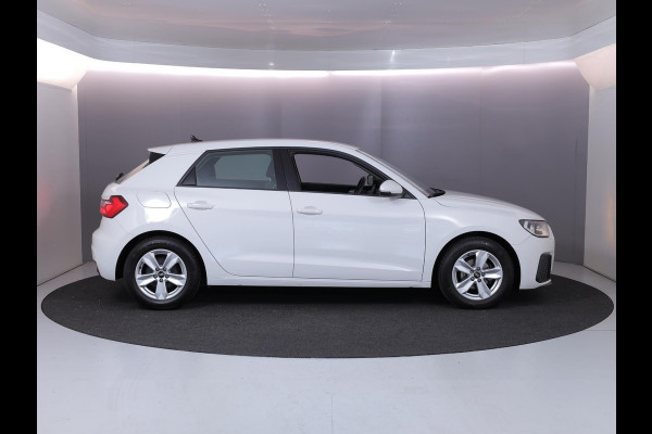 Audi A1 Sportback 25 TFSI Pro Line 95 pk | Navigatie via App | Parkeersensoren achter | Cruise control |