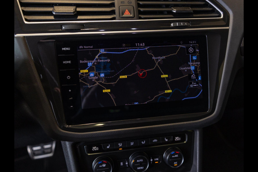 Volkswagen Tiguan 2.0 TSI 4Motion 2x R-Line Blackstyle / 230pk / Trekhaak / Panorama dak / Dynaudio /