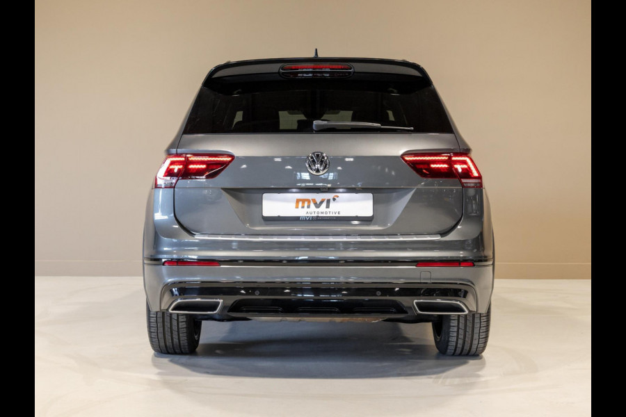 Volkswagen Tiguan 2.0 TSI 4Motion 2x R-Line Blackstyle / 230pk / Trekhaak / Panorama dak / Dynaudio /