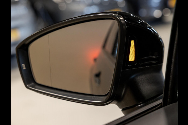 Volkswagen Tiguan 2.0 TSI 4Motion 2x R-Line Blackstyle / 230pk / Trekhaak / Panorama dak / Dynaudio /