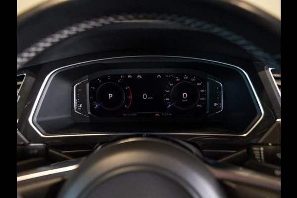 Volkswagen Tiguan 2.0 TSI 4Motion 2x R-Line Blackstyle / 230pk / Trekhaak / Panorama dak / Dynaudio /