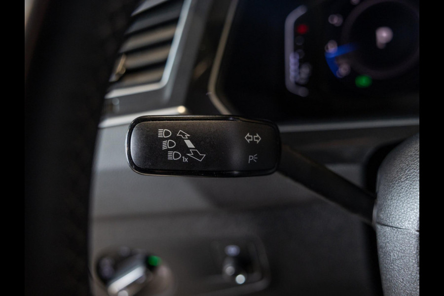 Volkswagen Tiguan 2.0 TSI 4Motion 2x R-Line Blackstyle / 230pk / Trekhaak / Panorama dak / Dynaudio /