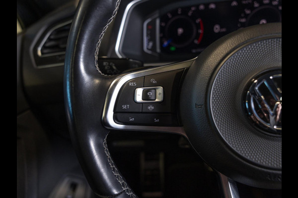 Volkswagen Tiguan 2.0 TSI 4Motion 2x R-Line Blackstyle / 230pk / Trekhaak / Panorama dak / Dynaudio /