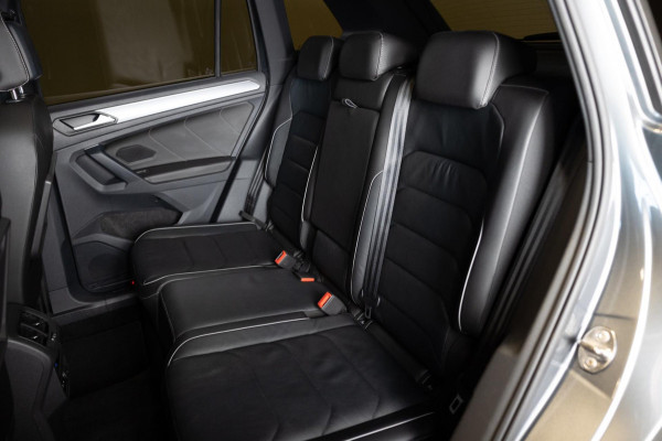 Volkswagen Tiguan 2.0 TSI 4Motion 2x R-Line Blackstyle / 230pk / Trekhaak / Panorama dak / Dynaudio /