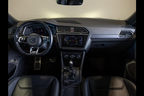 Volkswagen Tiguan 2.0 TSI 4Motion 2x R-Line Blackstyle / 230pk / Trekhaak / Panorama dak / Dynaudio /