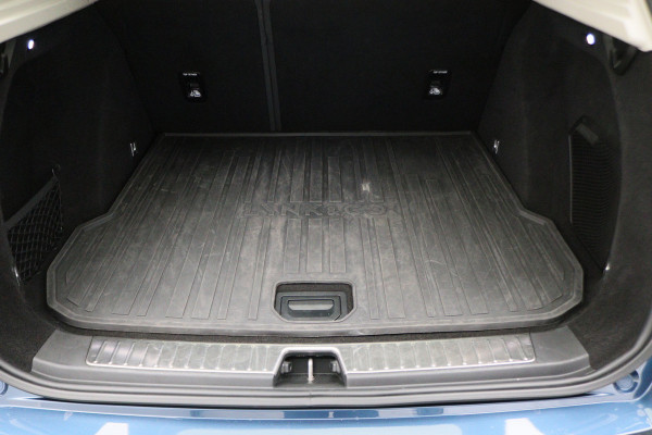 Lynk & Co 01 1.5 Plug-in Hybrid 360° Camera, Panoramadak, ACC, Apple Carplay, DAB, PDC, 20''