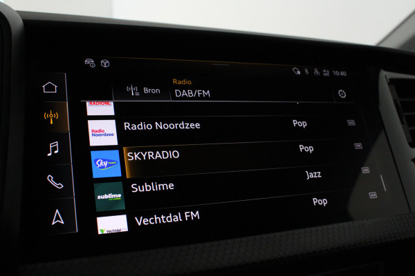 Audi A1 Sportback 30 TFSI Pro Line Automaat/116pk/Navigatie/Mythos Black Metallic/Parkeersensoren/16 inch velgen