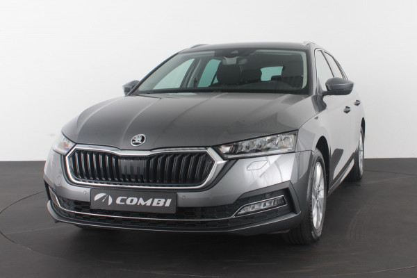 Škoda Octavia Combi 1.0 TSI Business > Trekhaak/Achteruitrijcamera/Stoelverwarming/Parkeerhulp voor en achter