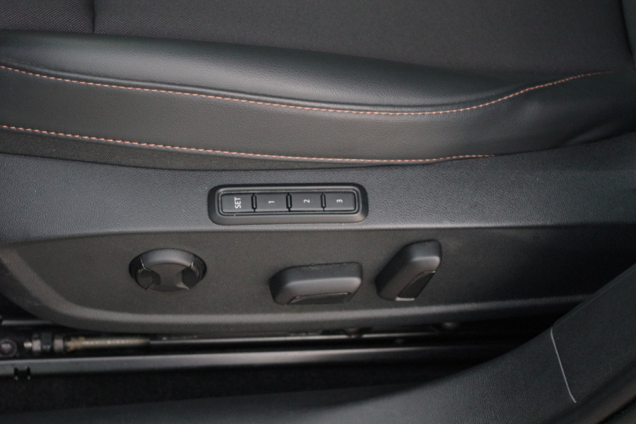 CUPRA Formentor 1.4 e-Hybrid VZ Copper Edition, Memory, Adap. Cruise Control, Camera, Carplay