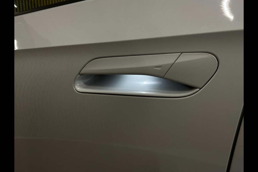 Volkswagen ID.4 Business 77 kWh|93% SOH|GROTE ACCU|ACC|CAMERA|CARPLAY/ANDROID|STOELVERWARMING|NAVIGATIE|ORG.NL|NAP|1e EIG|INCL.BTW