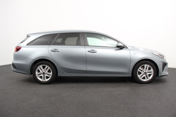 Kia Ceed Sportswagon 1.0 T-GDi Active SW | Navigatie | Apple Carplay/Android Auto | Climate Control | Camera | Extra Getint Glas