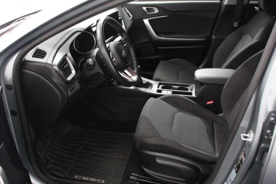 Kia Ceed Sportswagon 1.0 T-GDi Active SW | Navigatie | Apple Carplay/Android Auto | Climate Control | Camera | Extra Getint Glas