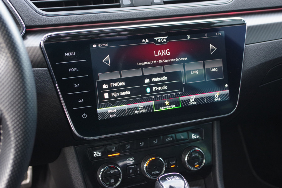 Škoda Superb Combi 1.4 TSI iV 218 PK Sportline BNS PHEV, Trekhaak, Panoramadak, 4 x Stoelverwarming, 360 Camera