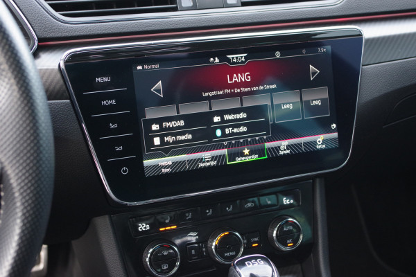 Škoda Superb Combi 1.4 TSI iV 218 PK Sportline BNS PHEV, Trekhaak, Panoramadak, 4 x Stoelverwarming, 360 Camera