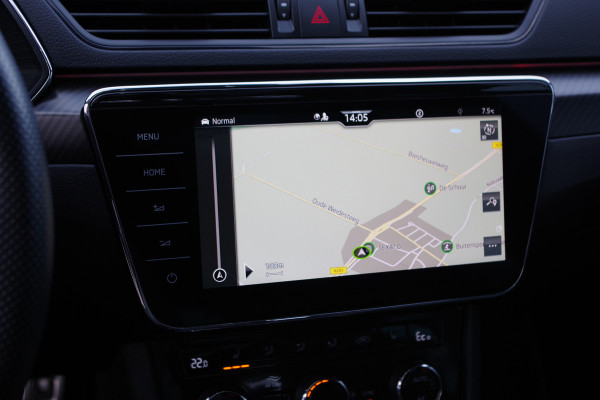 Škoda Superb Combi 1.4 TSI iV 218 PK Sportline BNS PHEV, Trekhaak, Panoramadak, 4 x Stoelverwarming, 360 Camera