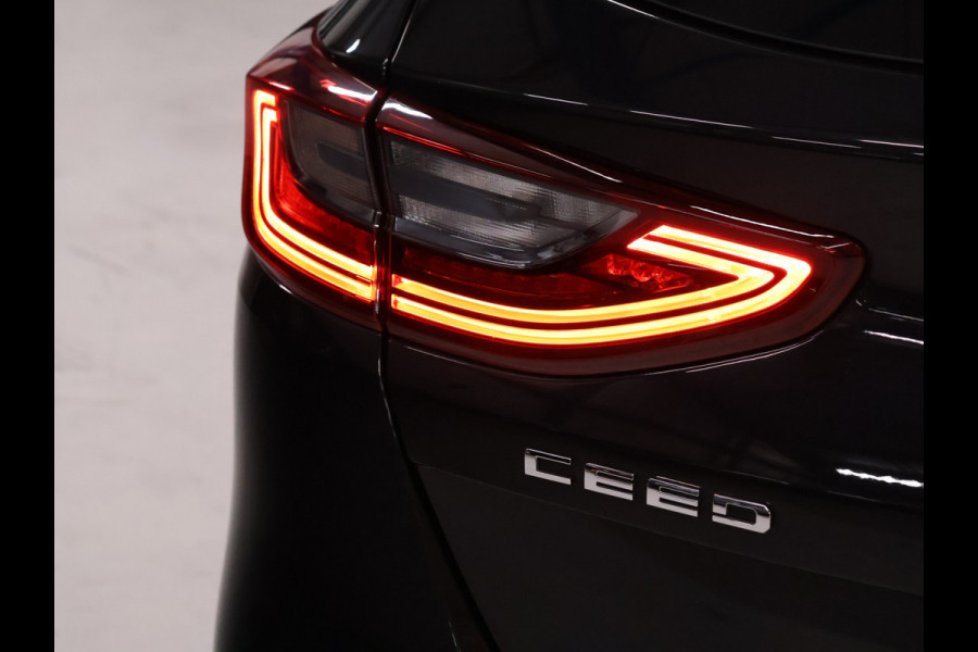 Kia Ceed 1.0 T-GDi DynamicLine [6-BAK, APPLE CARPLAY, ANDROID, CAMERA, LANE ASSIST, CRUISE, CLIMATE, NAVIGATIE, NIEUWSTAAT]