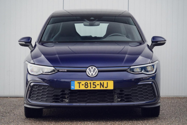 Volkswagen Golf 1.4 eHybrid GTE / Navigatie / Stoelverw. / Trekhaak / Pano / Stuurverw. / Camera / Side-Assist