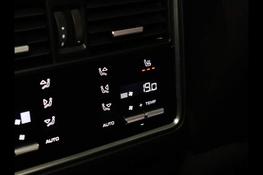 Porsche Cayenne 3.0 E-Hybrid [SPORT CHRONO, SPORT DESIGN, LED MATRIX PDLS PLUS, LUCHTVERING, SCHUIFKANTELDAK, TREKHAAK INKLAPBAAR, MEMORY SEATS, BOSE SOUND, STOELVERKOELING, HEAD-UP, APPLE CARPLAY, ANDROID, 360 CAMERA, A