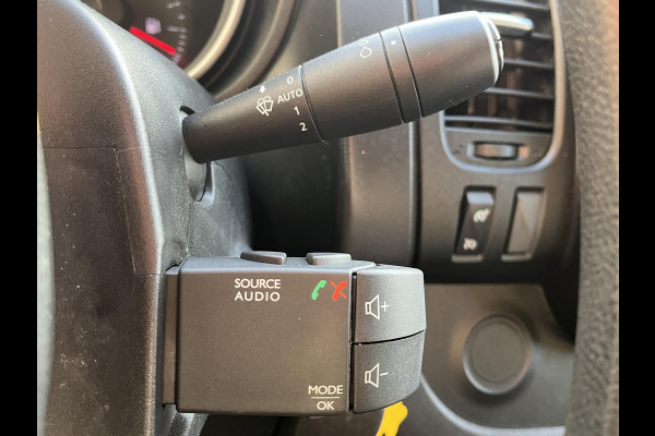 Nissan NV300 2.0 dCi 120 L1H1 Acenta*A/C*CRUISE*CAM*TEL*3PERS*