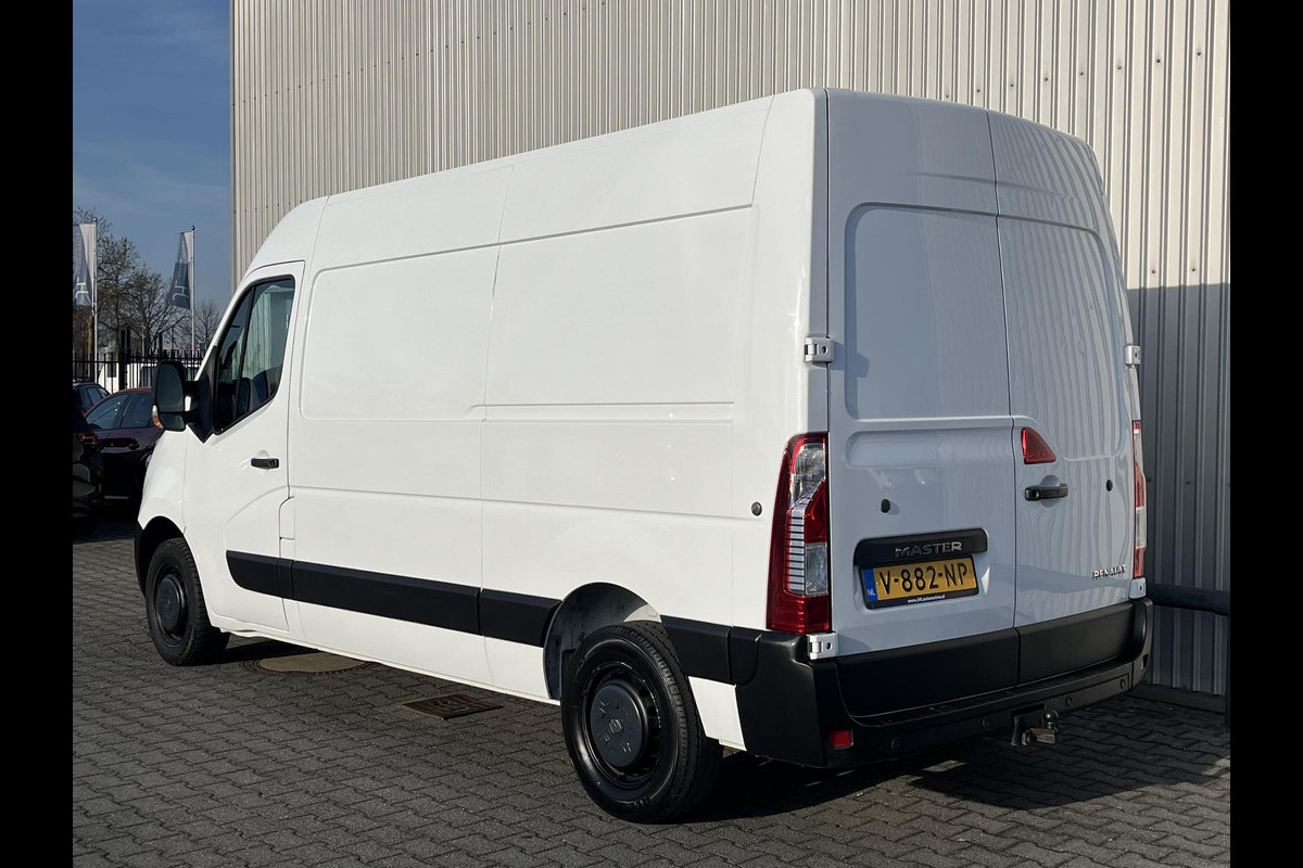 Renault Master T35 2.3 dCi L2H2*NAVI*A/C*HAAK*CRUISE*3PERS*PDC*
