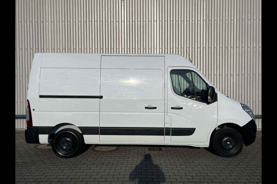 Renault Master T35 2.3 dCi L2H2*NAVI*A/C*HAAK*CRUISE*3PERS*PDC*