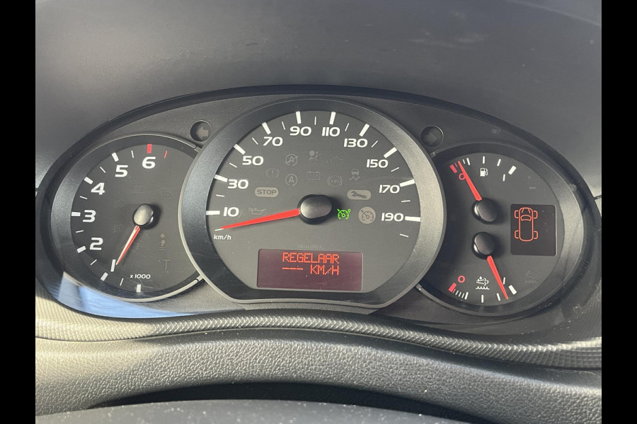 Renault Master T35 2.3 dCi L2H2*NAVI*A/C*HAAK*CRUISE*3PERS*PDC*