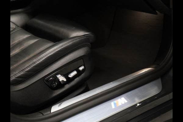 BMW 7 Serie 745e High Executive M Sport *WEEKAANBIEDING* [SCHUIFKANTELDAK, HARMAN/KARDON, APPLE CARPLAY, ANDROID, ELEKTRISCH VERSTELBARE STOELEN V+A, STOELMASSAGE V+A, LUCHTVERING, 360 CAMERA, HEAD-UP, STUURVERWARMING, STOELVERWARM
