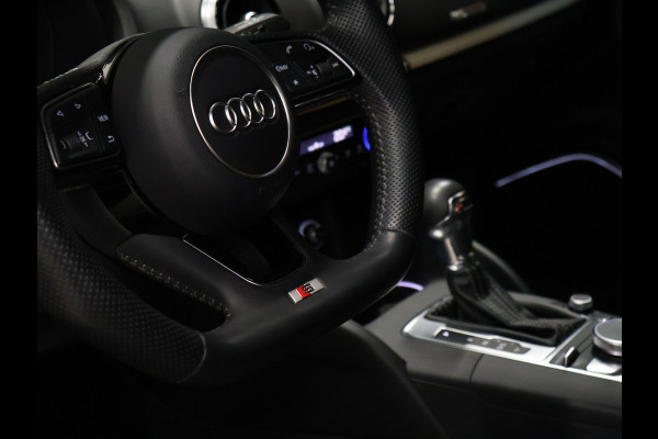 Audi A3 Sportback 35 TFSI CoD Sport S Line [DIGITAL DASHBOARD, BANG&OLUFSEN SOUND, VLAK STUUR, STOELVERWARMING, PDC VOOR EN ACHTER, SPORTSTOELEN, NIEUWSTAAT]