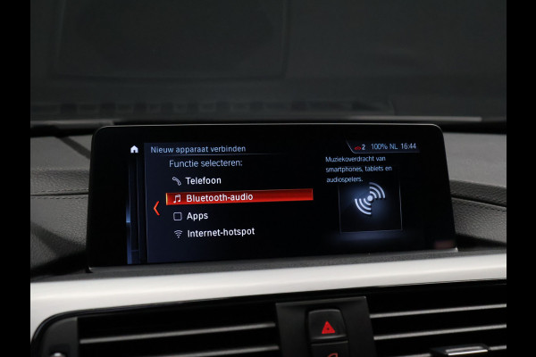 BMW 4 Serie Gran Coupé 418i M Sport [HEAD-UP, SCHUIFKANTELDAK, ELEKTRISCHE STOELEN, CAMERA, PDC 360, STOELVERWARMING, BLUETOOTH TELEFOON, M-PAKKET, NIEUWSTAAT]