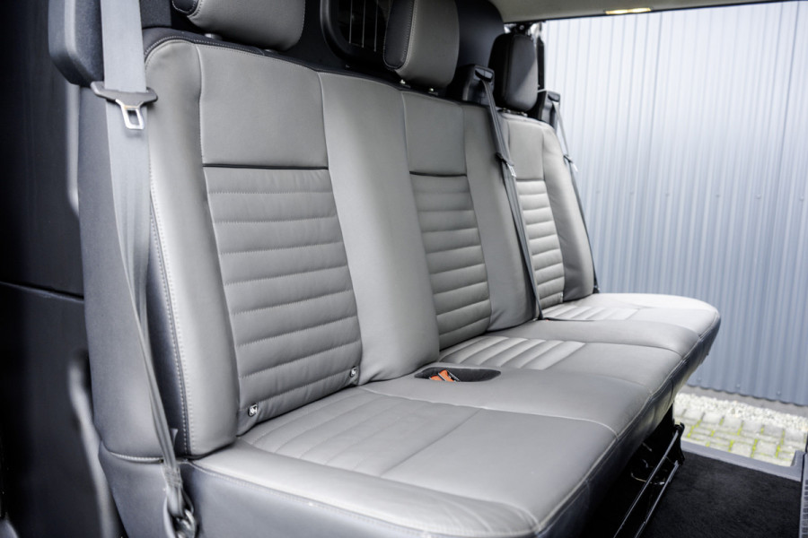 Ford Transit Custom 2.0 TDCI L2H1 Limited DC | 170 PK | 5-Zits | Automaat | CarPlay | Navi | Camera | Zijschuifdeur R + L | LED | Cruise