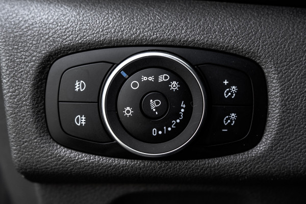 Ford Transit Custom 2.0 TDCI L2H1 Limited DC | 170 PK | 5-Zits | Automaat | CarPlay | Navi | Camera | Zijschuifdeur R + L | LED | Cruise