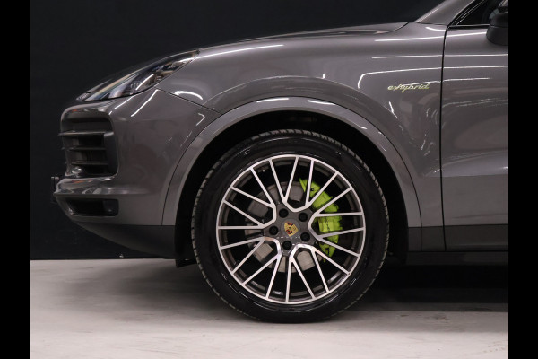 Porsche Cayenne Coupé 3.0 E-Hybrid *WEEKAANBIEDING* [ADAPTIVE SPORT SEAT PLUS, LUCHTVERING, SPORT CHRONO, MEMORY SEATS, APPLE CARPLAY, ADAPTIVE CRUISE CONTROL, BOSE, HUD, 360 CAMERA, PDC V+A, STOELVERWARMING, ELEKTRISCHE ACHTE