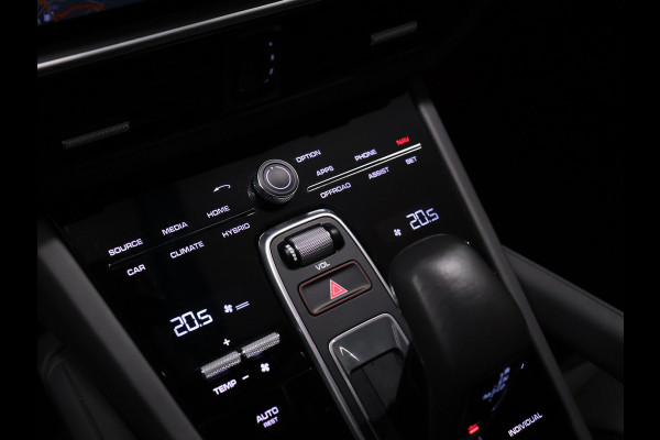 Porsche Cayenne Coupé 3.0 E-Hybrid *WEEKAANBIEDING* [ADAPTIVE SPORT SEAT PLUS, LUCHTVERING, SPORT CHRONO, MEMORY SEATS, APPLE CARPLAY, ADAPTIVE CRUISE CONTROL, BOSE, HUD, 360 CAMERA, PDC V+A, STOELVERWARMING, ELEKTRISCHE ACHTE