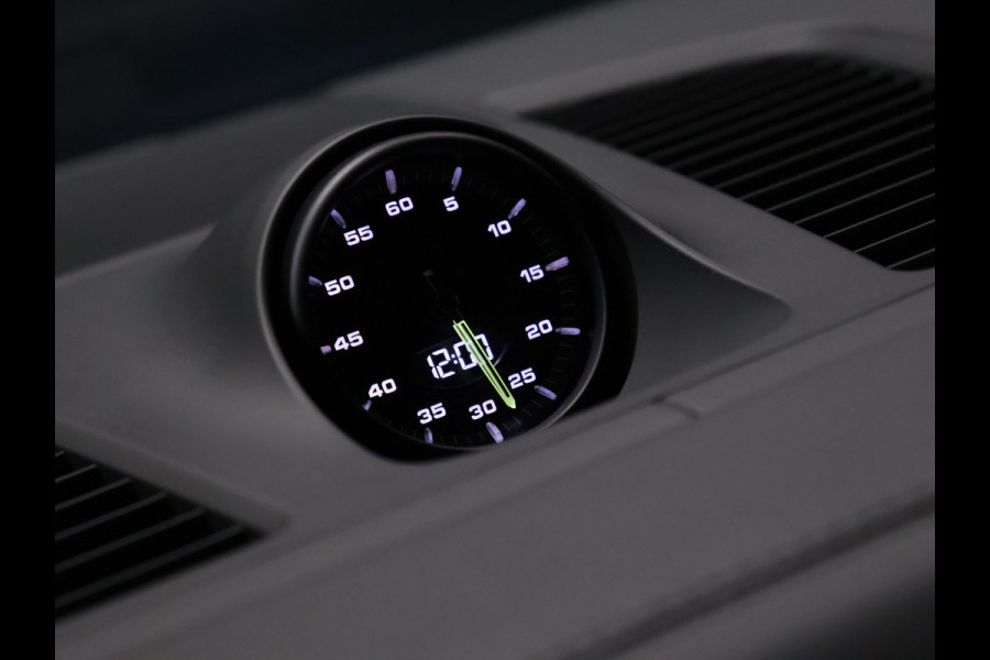 Porsche Cayenne Coupé 3.0 E-Hybrid *WEEKAANBIEDING* [ADAPTIVE SPORT SEAT PLUS, LUCHTVERING, SPORT CHRONO, MEMORY SEATS, APPLE CARPLAY, ADAPTIVE CRUISE CONTROL, BOSE, HUD, 360 CAMERA, PDC V+A, STOELVERWARMING, ELEKTRISCHE ACHTE