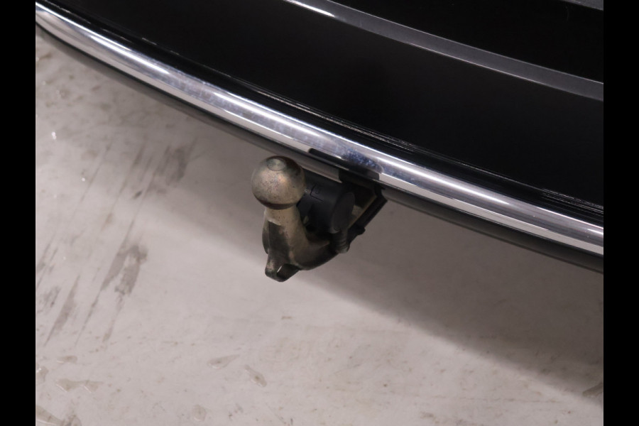 BMW 5 Serie Touring 520i M Sport [CAMERA, APPLE CARPLAY, MEMORY SEATS, M STUURWIEL,TREKHAAK WEGKLAPBAAR,  ANDROID AUTO, VOL LEDER, NIEUWSTAAT]