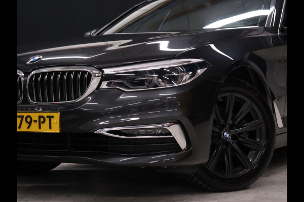 BMW 5 Serie Touring 520i M Sport [CAMERA, APPLE CARPLAY, MEMORY SEATS, M STUURWIEL,TREKHAAK WEGKLAPBAAR,  ANDROID AUTO, VOL LEDER, NIEUWSTAAT]