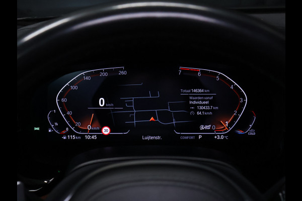 BMW 5 Serie Touring 520i M Sport [CAMERA, APPLE CARPLAY, MEMORY SEATS, M STUURWIEL,TREKHAAK WEGKLAPBAAR,  ANDROID AUTO, VOL LEDER, NIEUWSTAAT]