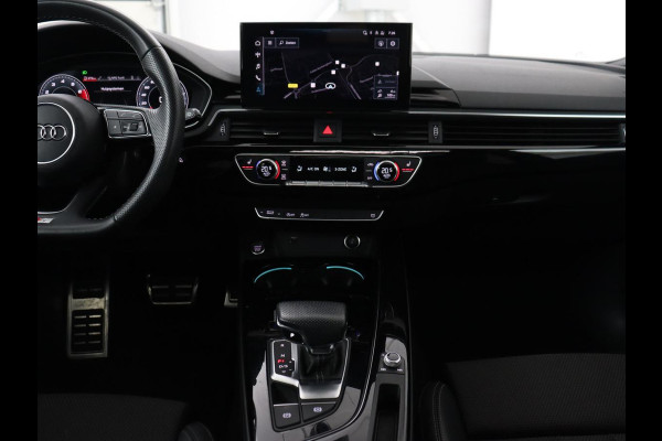 Audi A4 35 TFSI S edition Competition | Panoramadak | Stoelverwarming | Virtual Cockpit | Carplay | Half leder | Navigatie | Sportstoelen | Full LED | DAB | Climate control | Cruise control | S Line