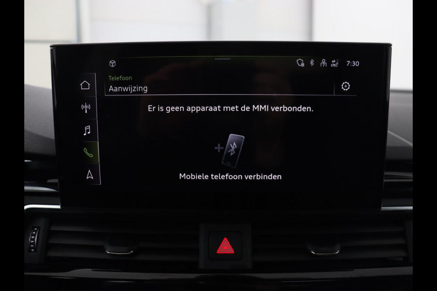 Audi A4 35 TFSI S edition Competition | Panoramadak | Stoelverwarming | Virtual Cockpit | Carplay | Half leder | Navigatie | Sportstoelen | Full LED | DAB | Climate control | Cruise control | S Line