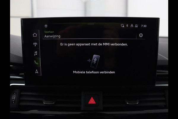 Audi A4 35 TFSI S edition Competition | Panoramadak | Stoelverwarming | Virtual Cockpit | Carplay | Half leder | Navigatie | Sportstoelen | Full LED | DAB | Climate control | Cruise control | S Line