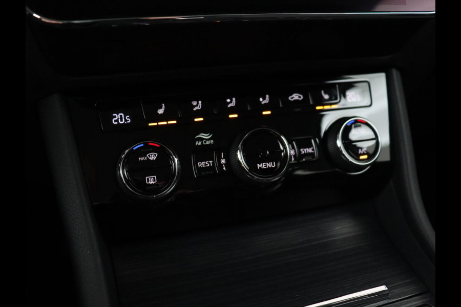 Škoda Superb 1.5 TSI Business Edition Plus | Trekhaak | Adaptive cruise | Achterbankverwarming | Virtual Cockpit | Camera | Carplay | Stoelverwarming | Memory | Keyless | Full LED | Navigatie
