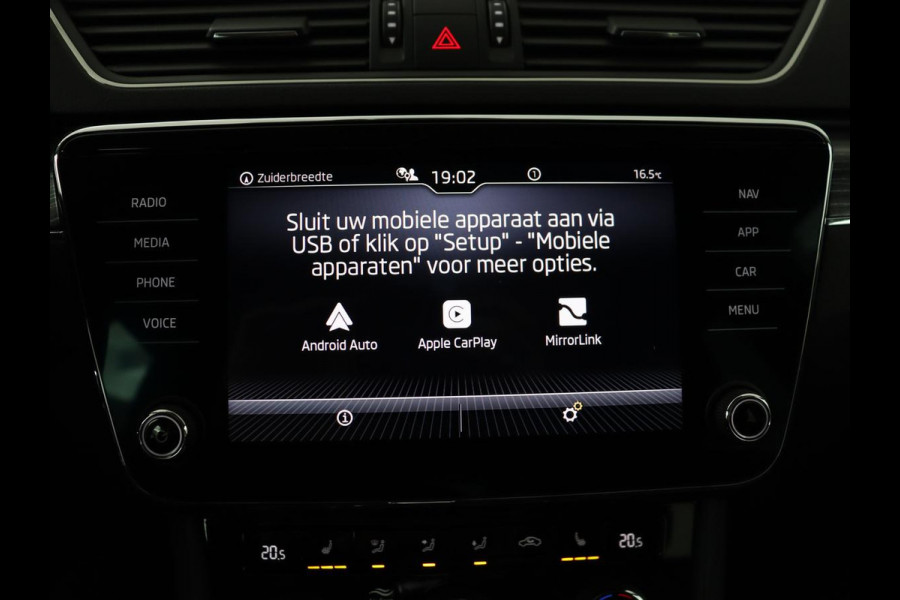 Škoda Superb 1.5 TSI Business Edition Plus | Trekhaak | Adaptive cruise | Achterbankverwarming | Virtual Cockpit | Camera | Carplay | Stoelverwarming | Memory | Keyless | Full LED | Navigatie