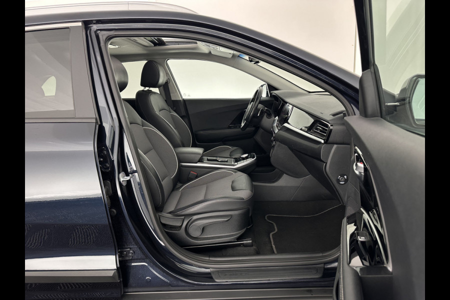 Kia e-Niro DynamicPlusLine 64 kWh [ 3-Fase ] {SOH-100%} (INCL-BTW) Aut.*PANO | LEATHER-FABRIC | FULL-LED | NAVI-FULLMAP | DAB+ | ADAPTIVE-CRUISE | CAMERA | HEATED-COMFORTSEATS | KEYLESS | DIGI-COCKPIT | SHIFT-PADDLES | CARPLAY | LANE-ASSIST | ...
